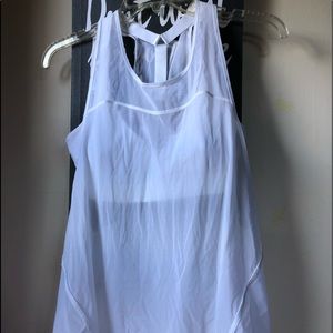 Lululemon 2-in-1 tank